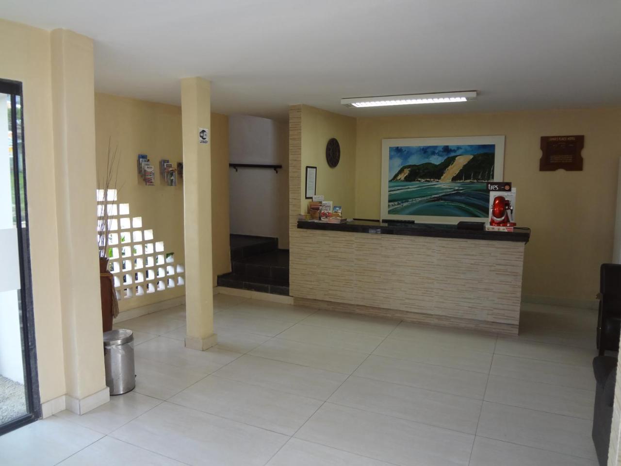 נטאל Laina'S Place Hotel מראה חיצוני תמונה
